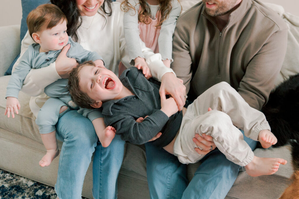 Hudson, Ohio In-home family portrait by Kate Mannella Photography