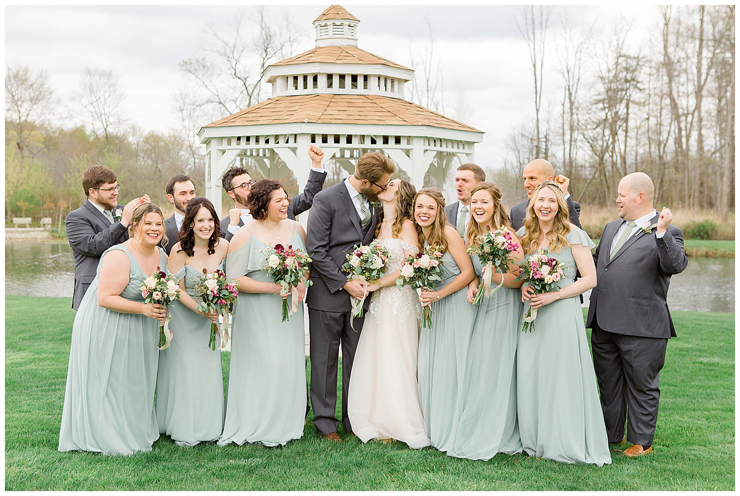 Waters_Edge_Vineyard_Louisville_Akron_Canton_Ohio_Wedding_Kate_Mannella_Photography